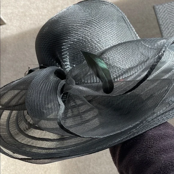 Vintage Elegant Black Wide-Brim Hat - Picture 3 of 8